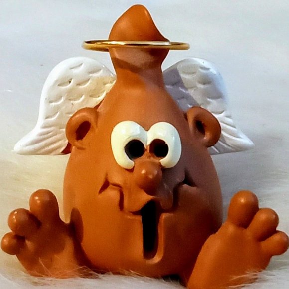 Cute Pottery Ceramic Angel FIgurine - Picture 1 of 5